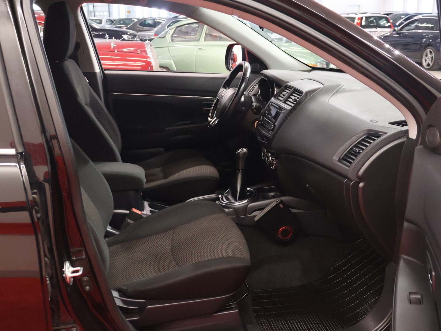 MITSUBISHI ASX 2016