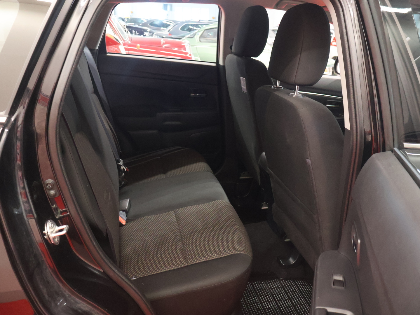 MITSUBISHI ASX 2016