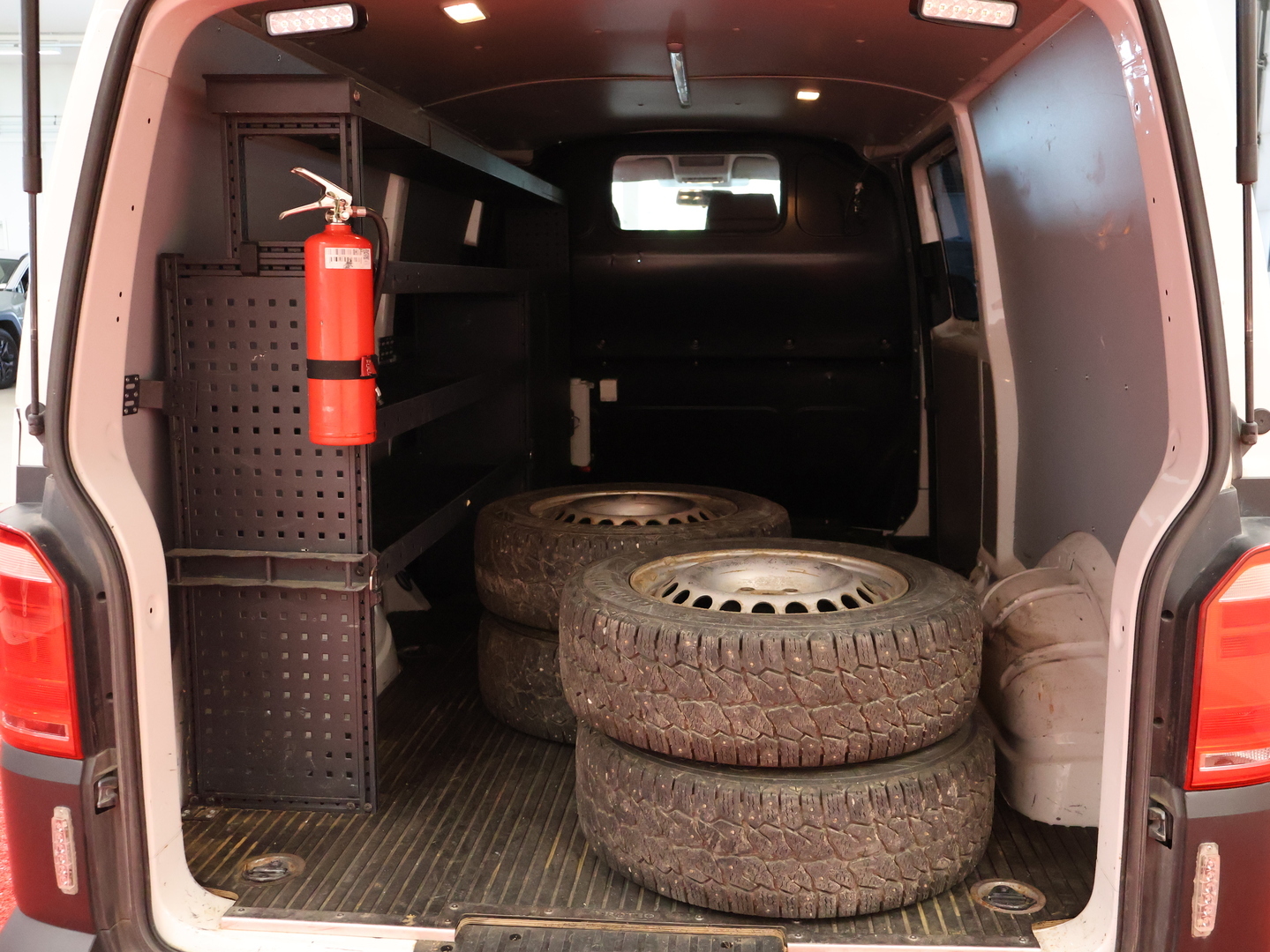 VOLKSWAGEN Transporter 2017