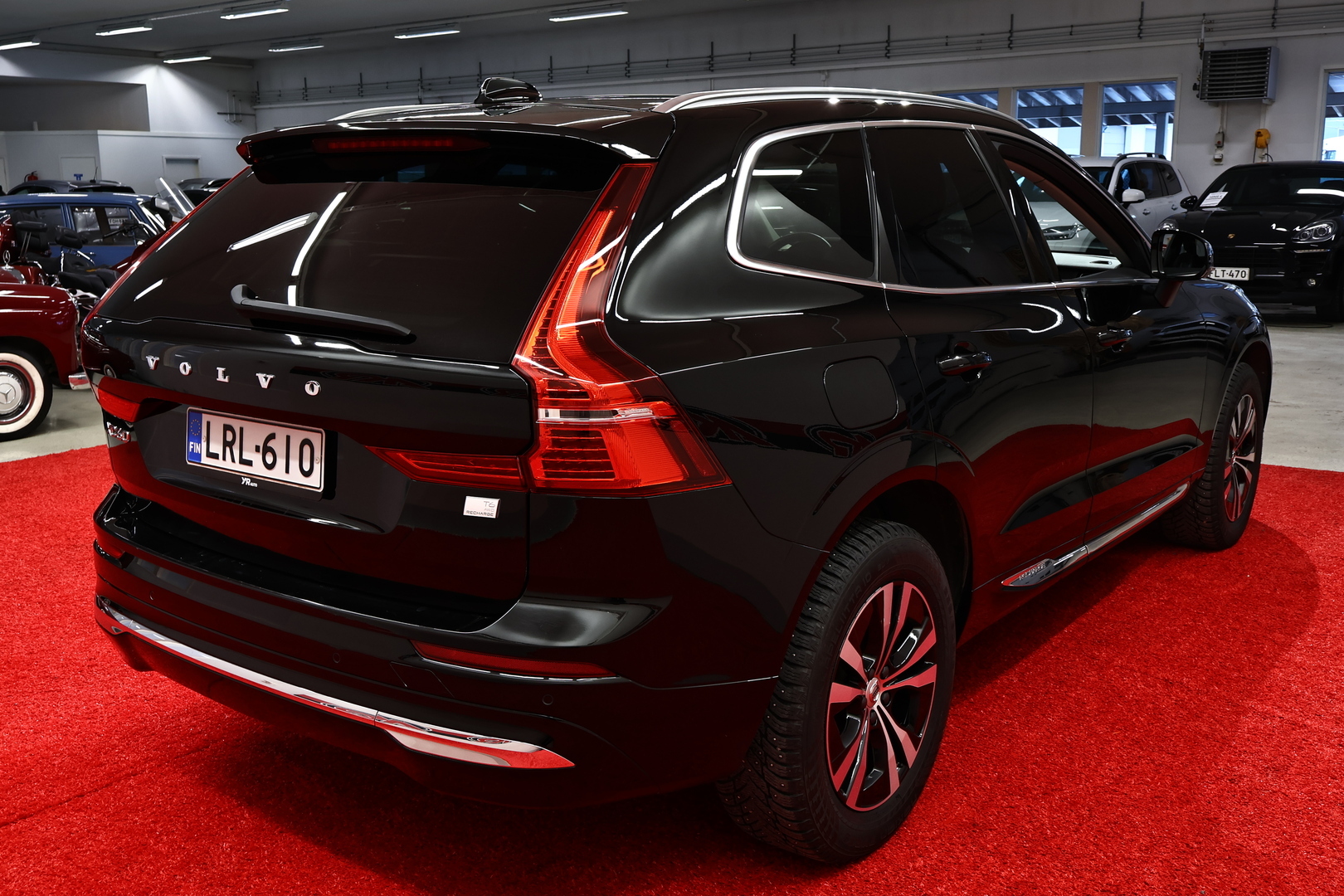 VOLVO XC60 2023