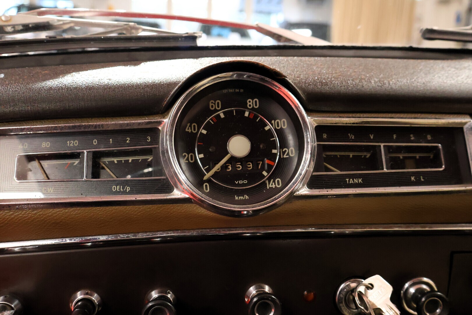 MERCEDES-BENZ 190 1956