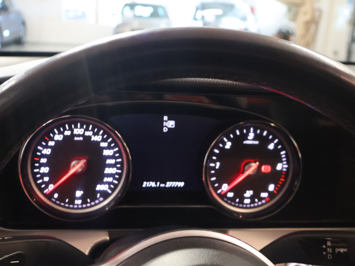 MERCEDES-BENZ E 2018