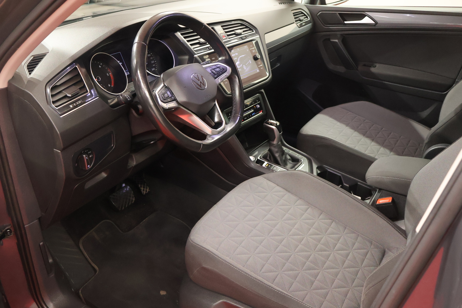 VOLKSWAGEN TIGUAN 2022