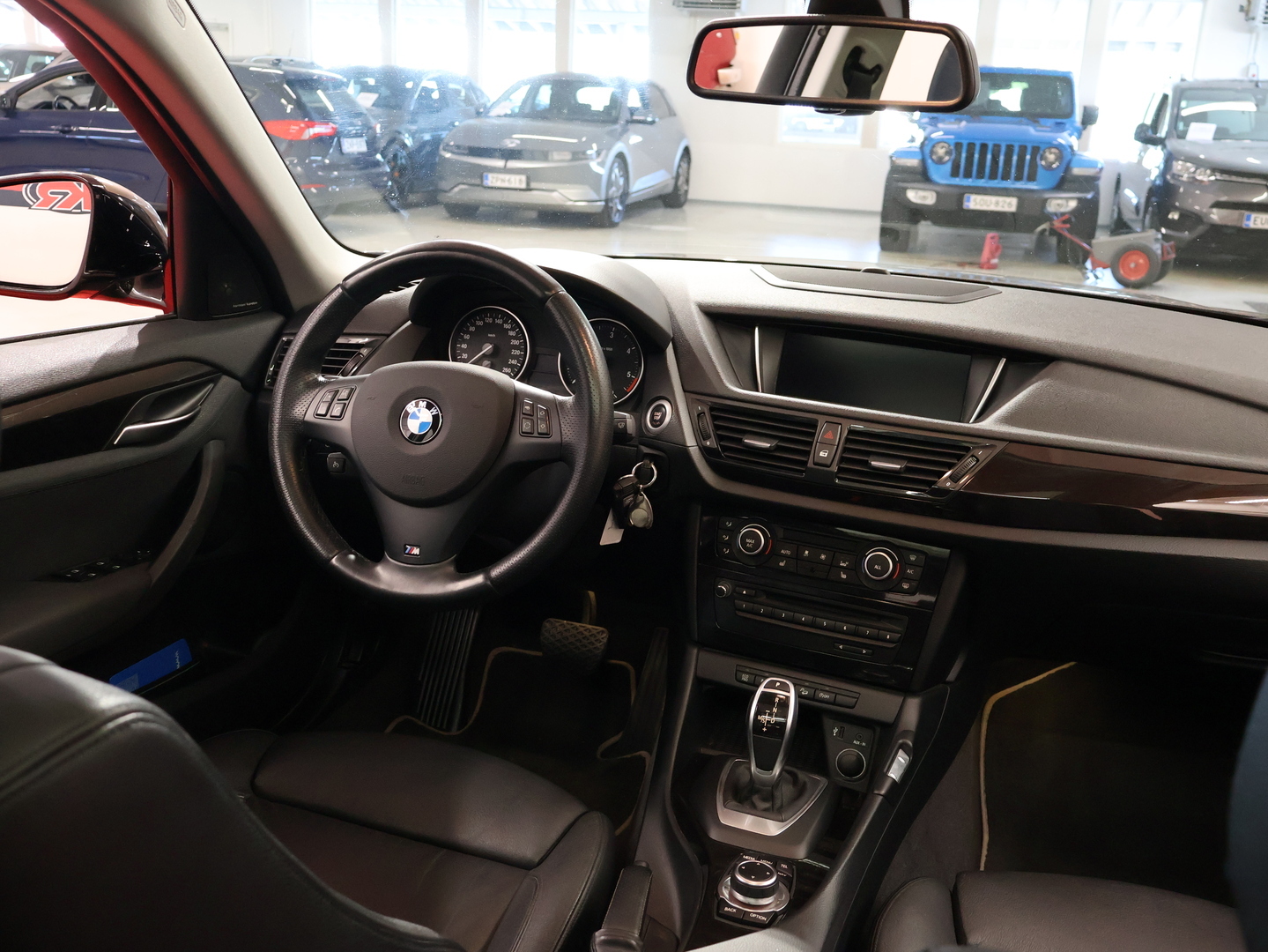 BMW X1 2012