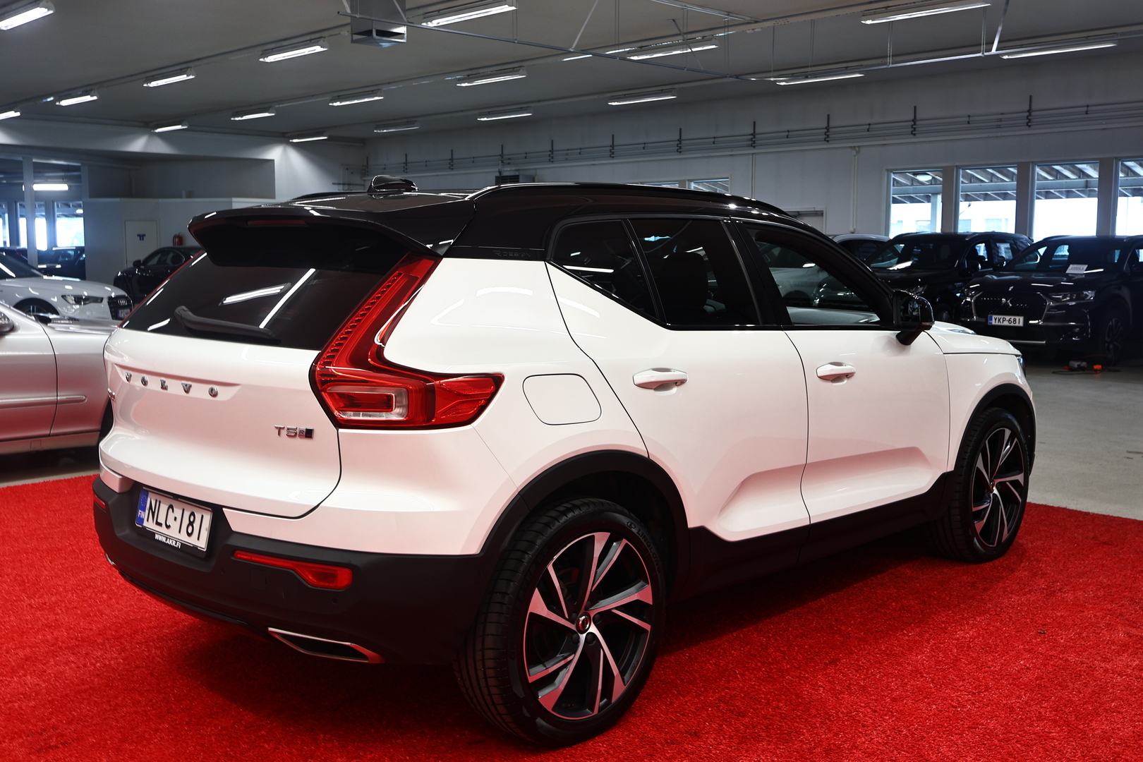 VOLVO XC40 2018