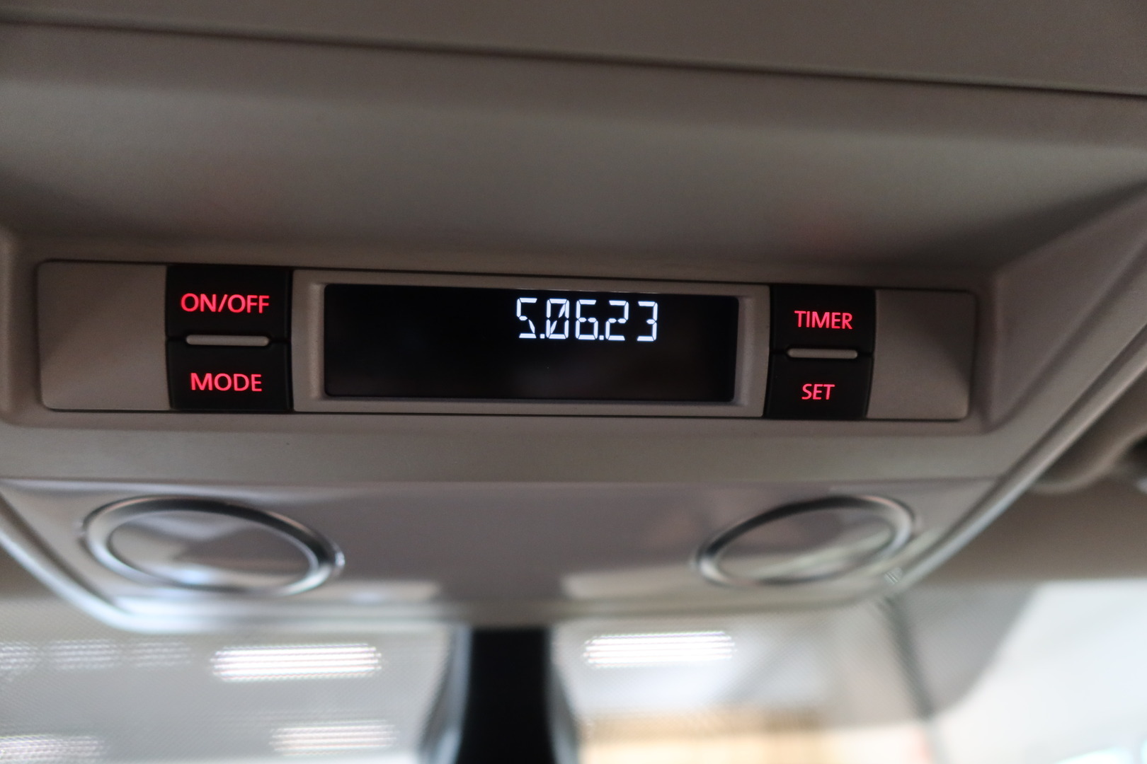 VOLKSWAGEN Caravelle 2018