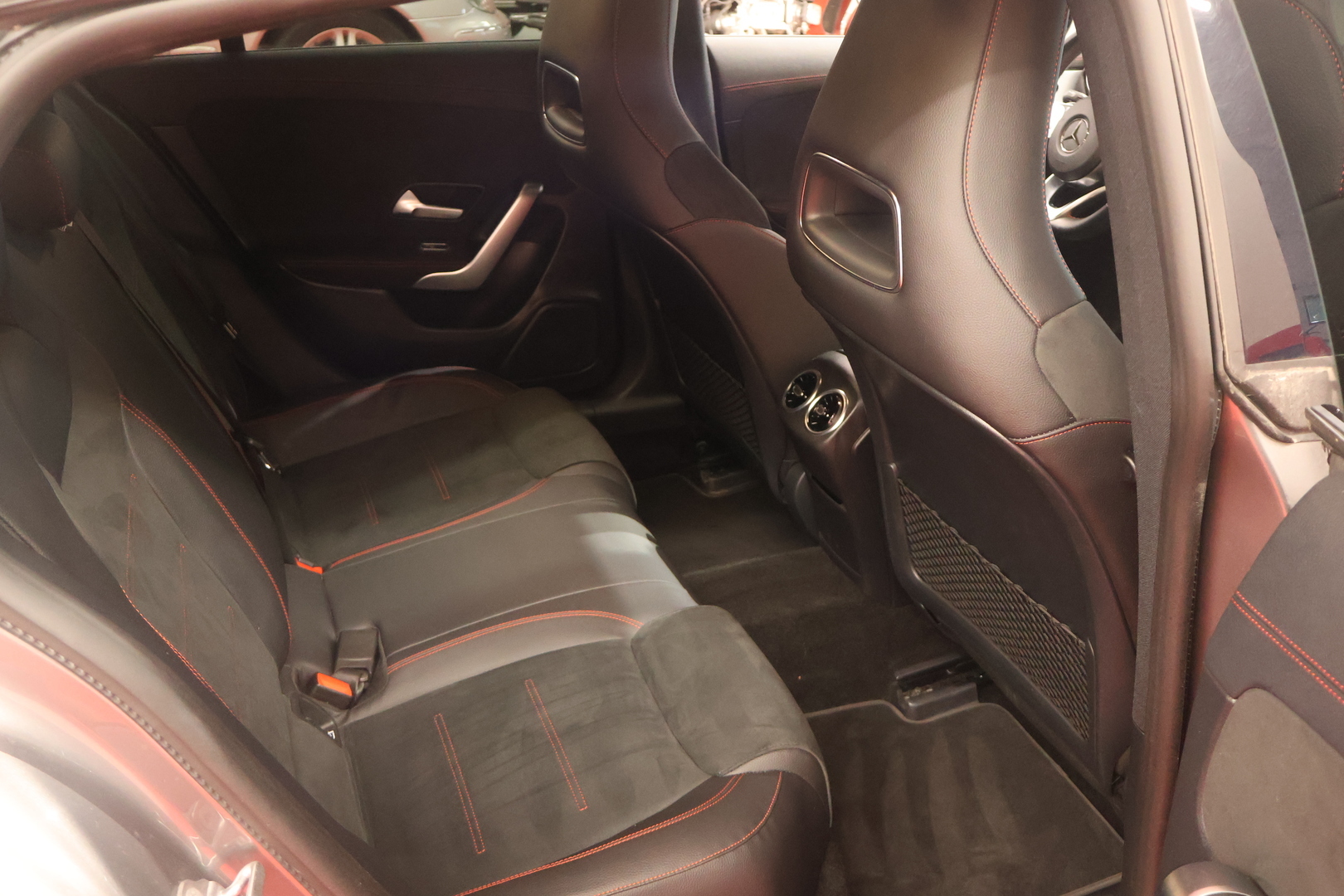 MERCEDES-BENZ CLA 2020