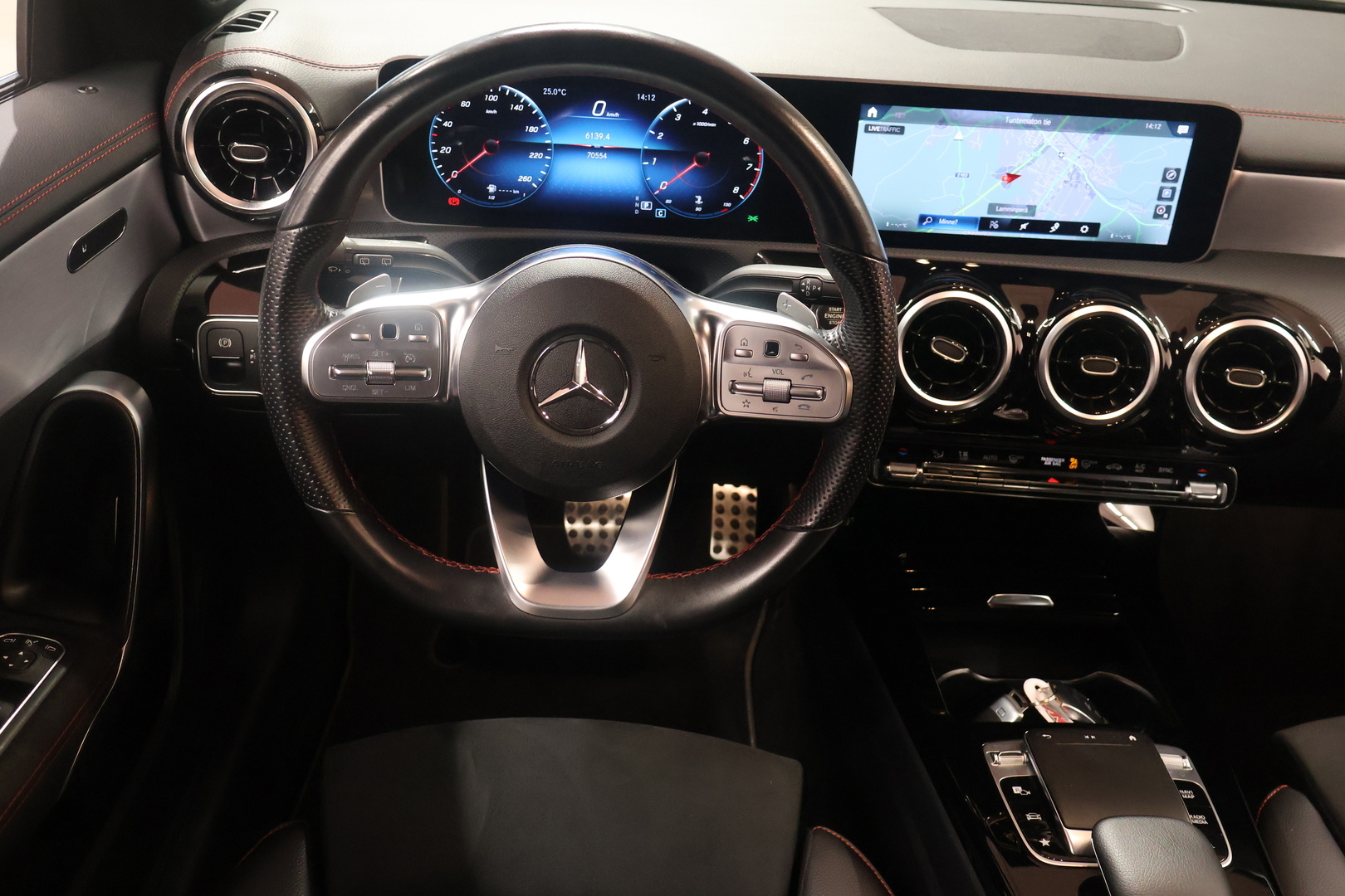 MERCEDES-BENZ CLA 2020