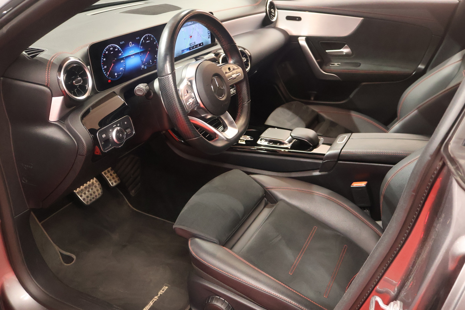 MERCEDES-BENZ CLA 2020