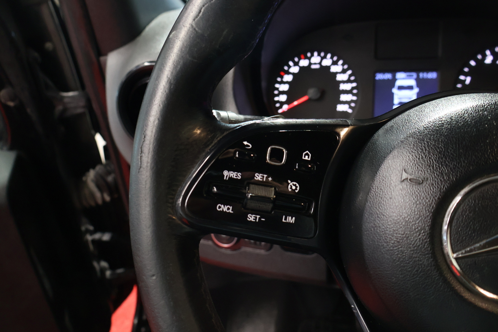 MERCEDES-BENZ Sprinter 2019