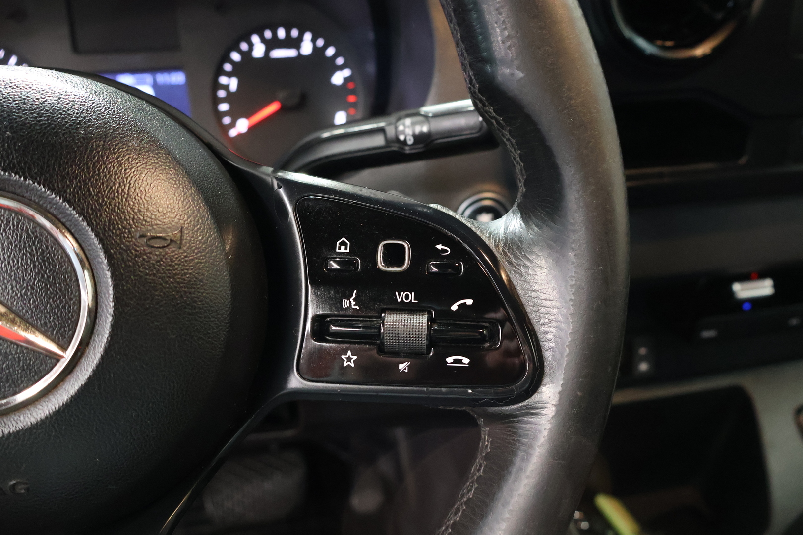 MERCEDES-BENZ Sprinter 2019