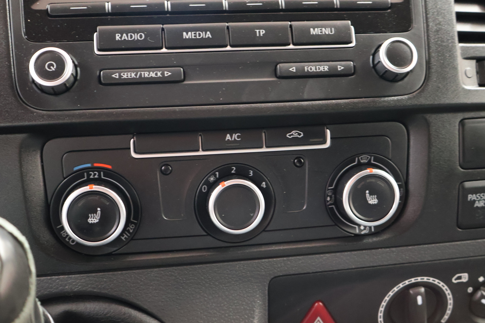 VOLKSWAGEN Transporter 2014