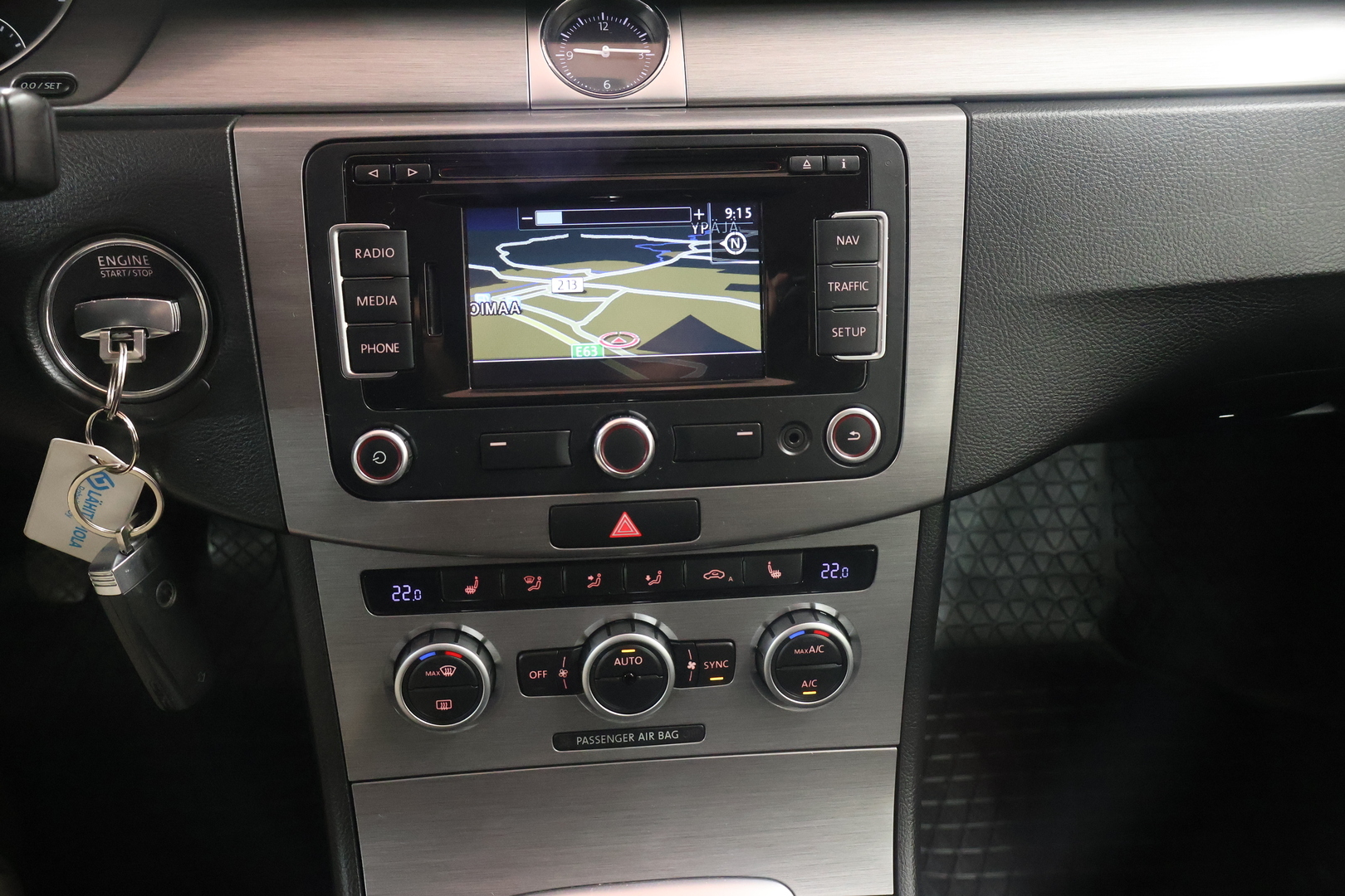 VOLKSWAGEN Passat 2014