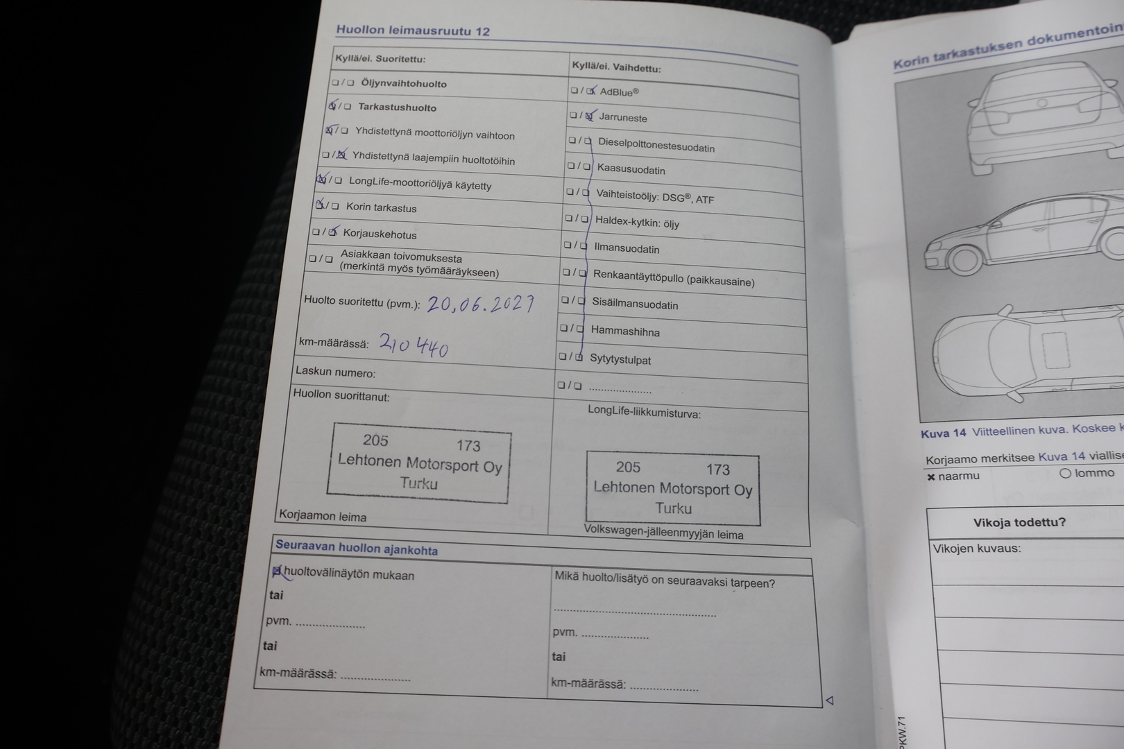 VOLKSWAGEN Passat 2014