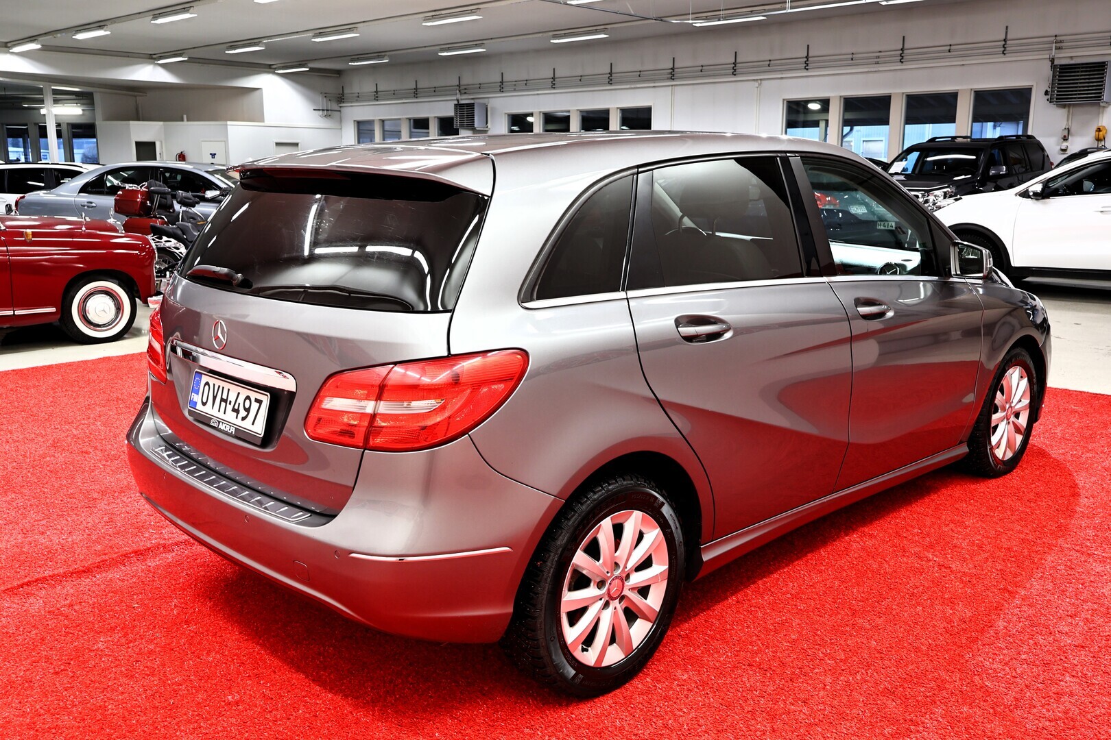 MERCEDES-BENZ B 2014