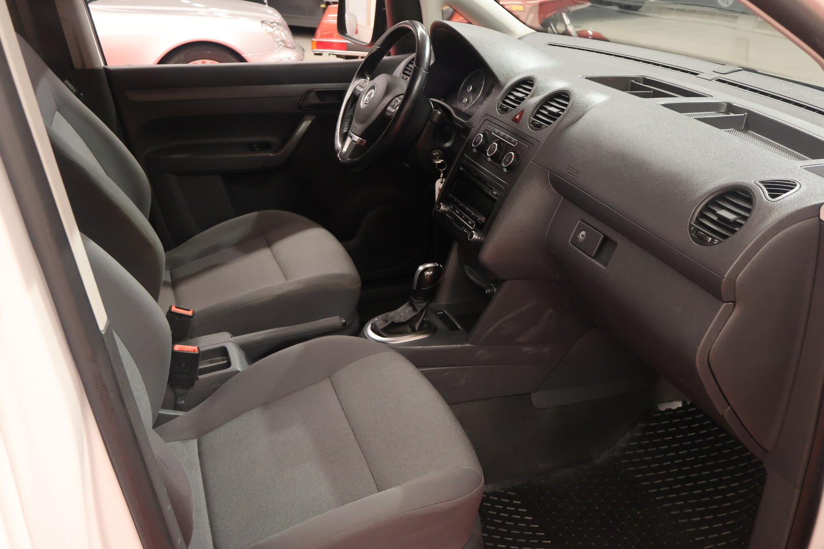 VOLKSWAGEN Caddy Maxi 2014