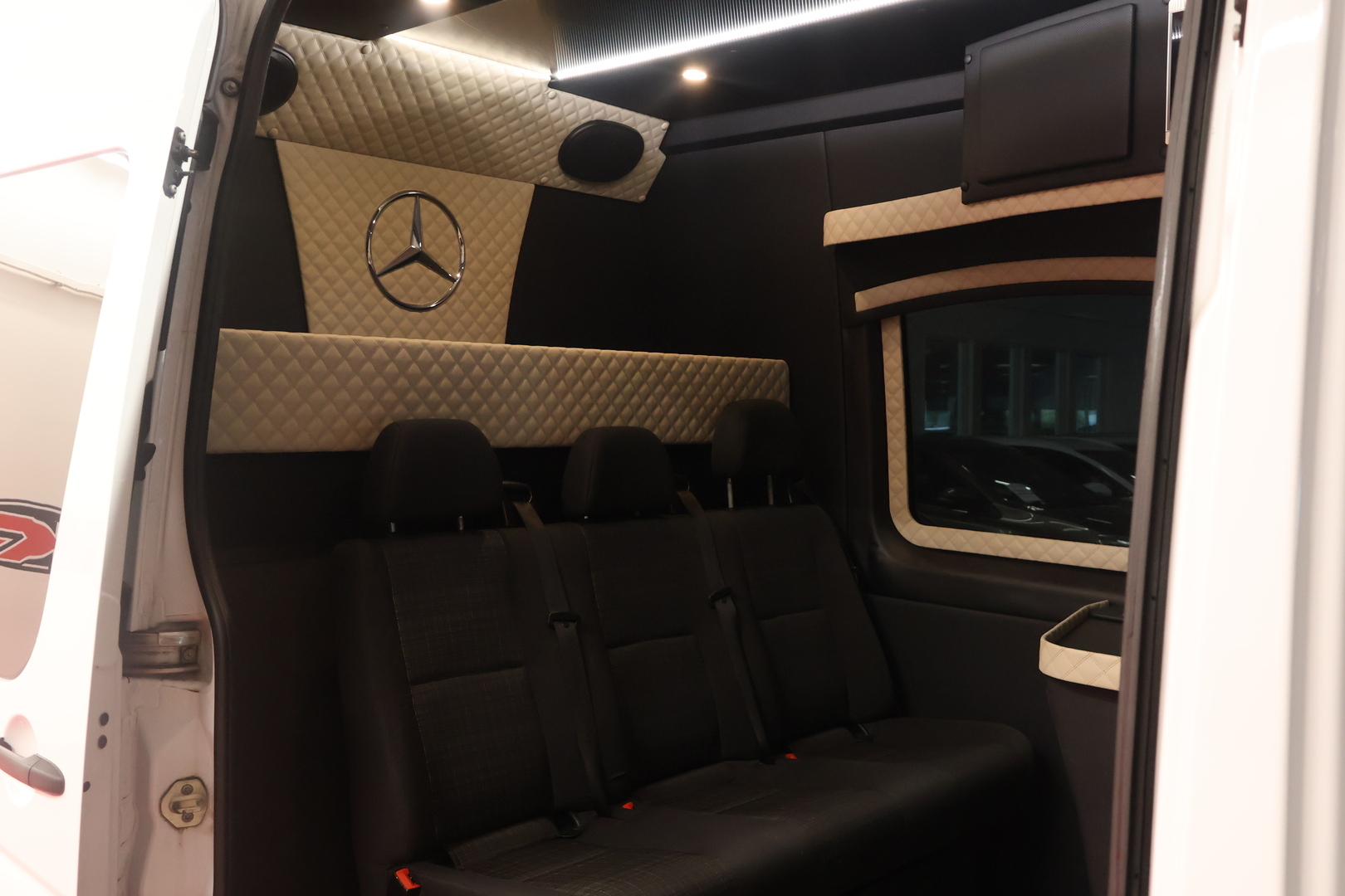 MERCEDES-BENZ Sprinter 2015
