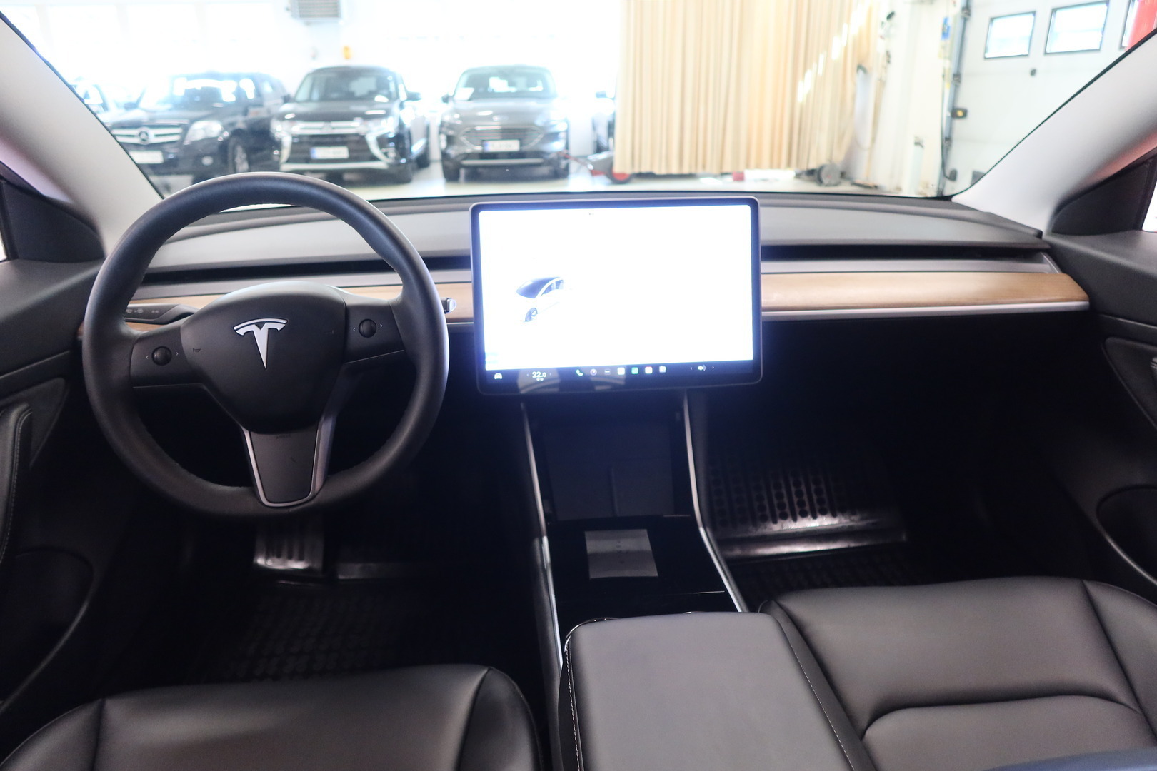 TESLA Model 3 2020