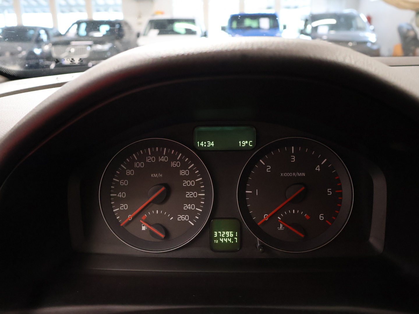 VOLVO V50 2010