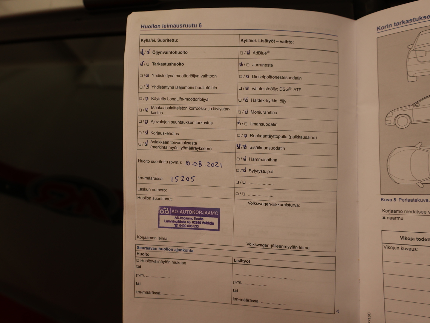 VOLKSWAGEN Golf 21