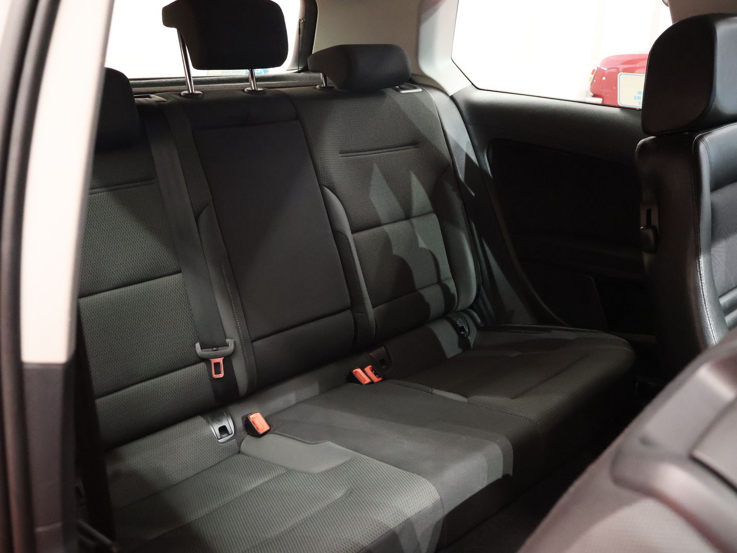 VOLKSWAGEN Golf 9