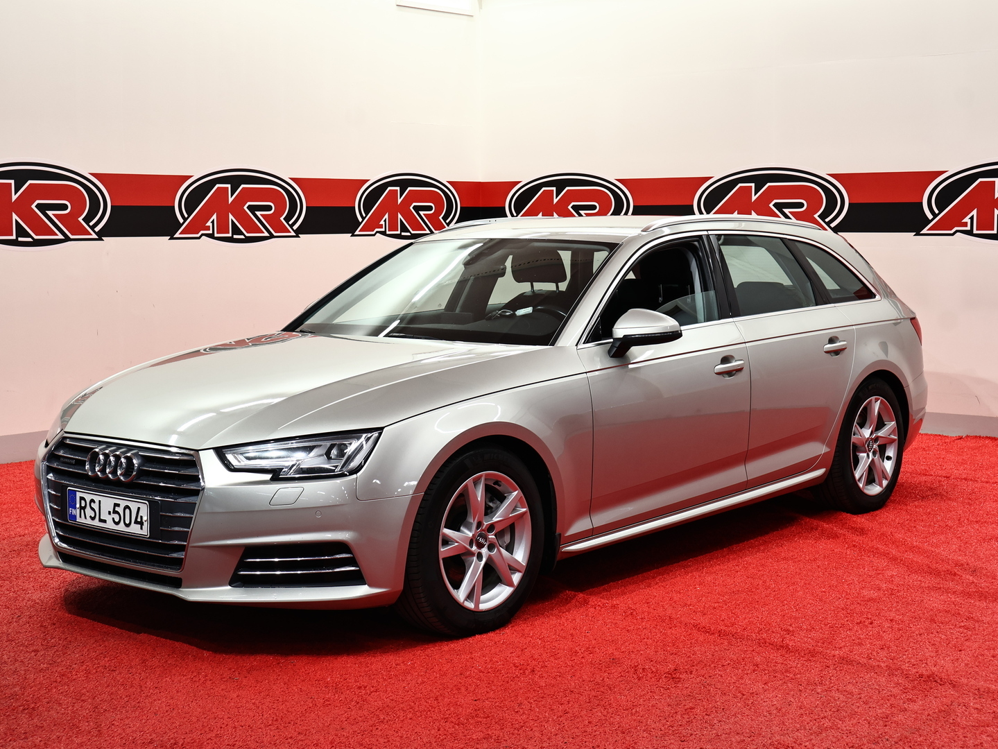 AUDI A4 2016