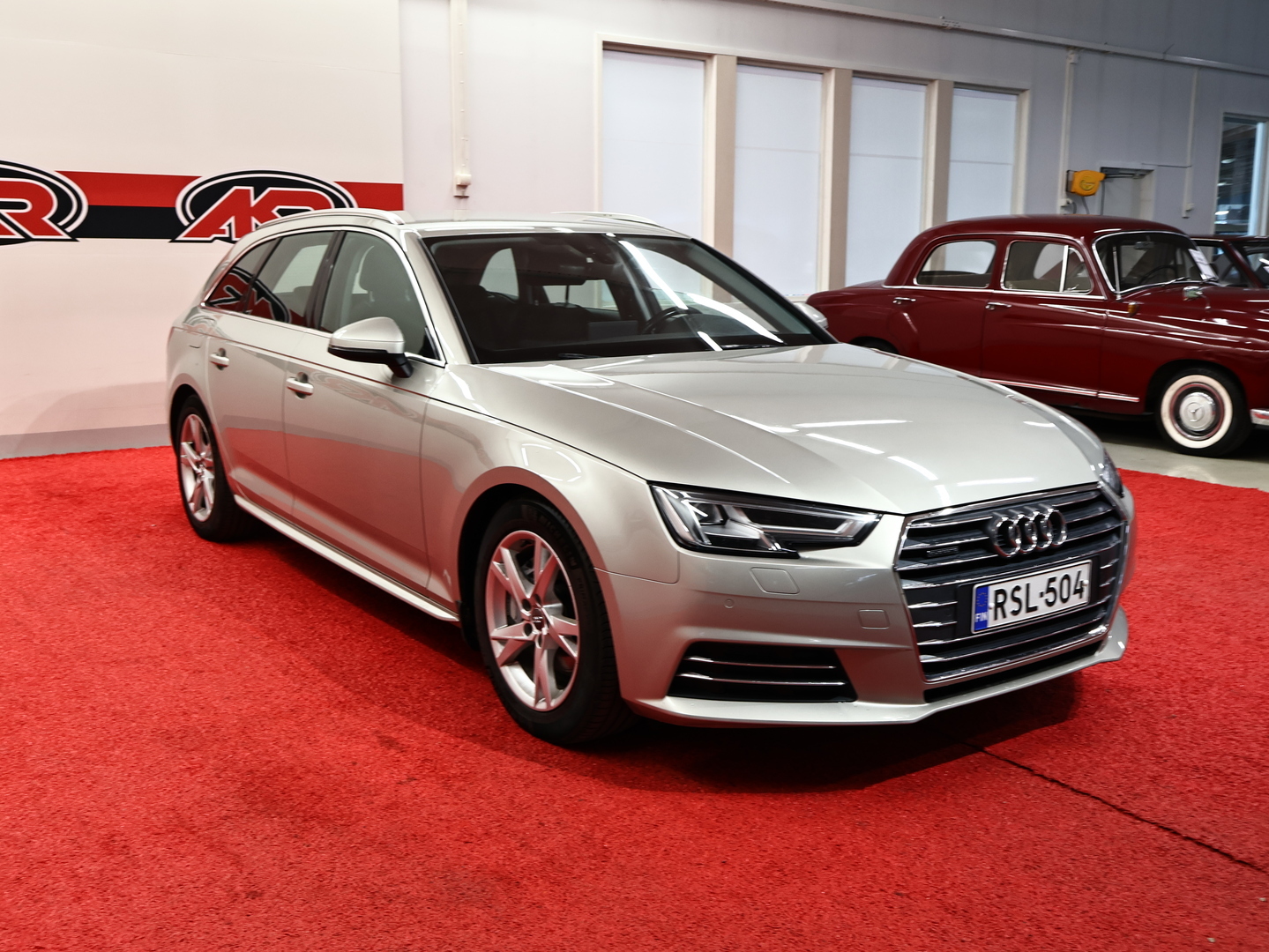 AUDI A4 2016