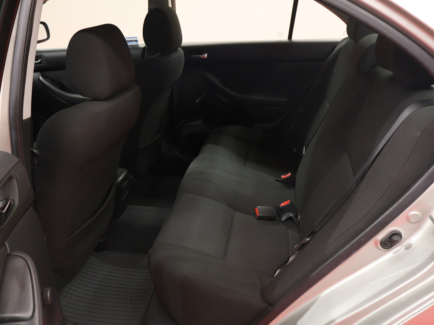 TOYOTA Avensis 2004