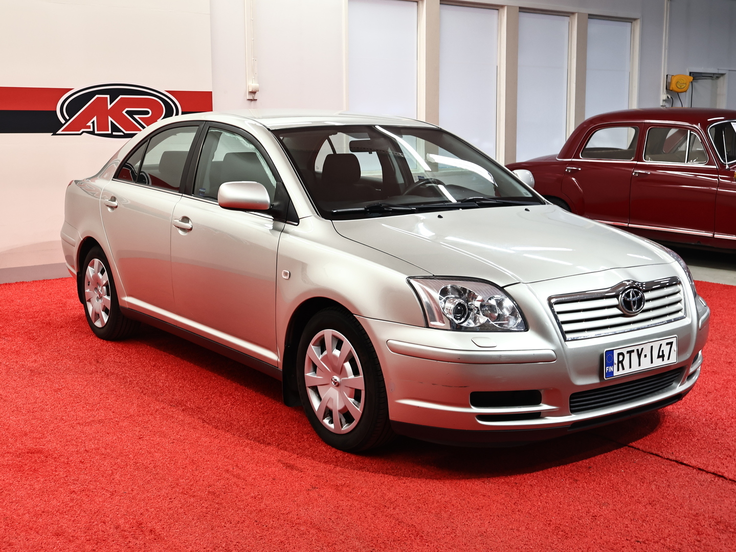 TOYOTA Avensis 2004