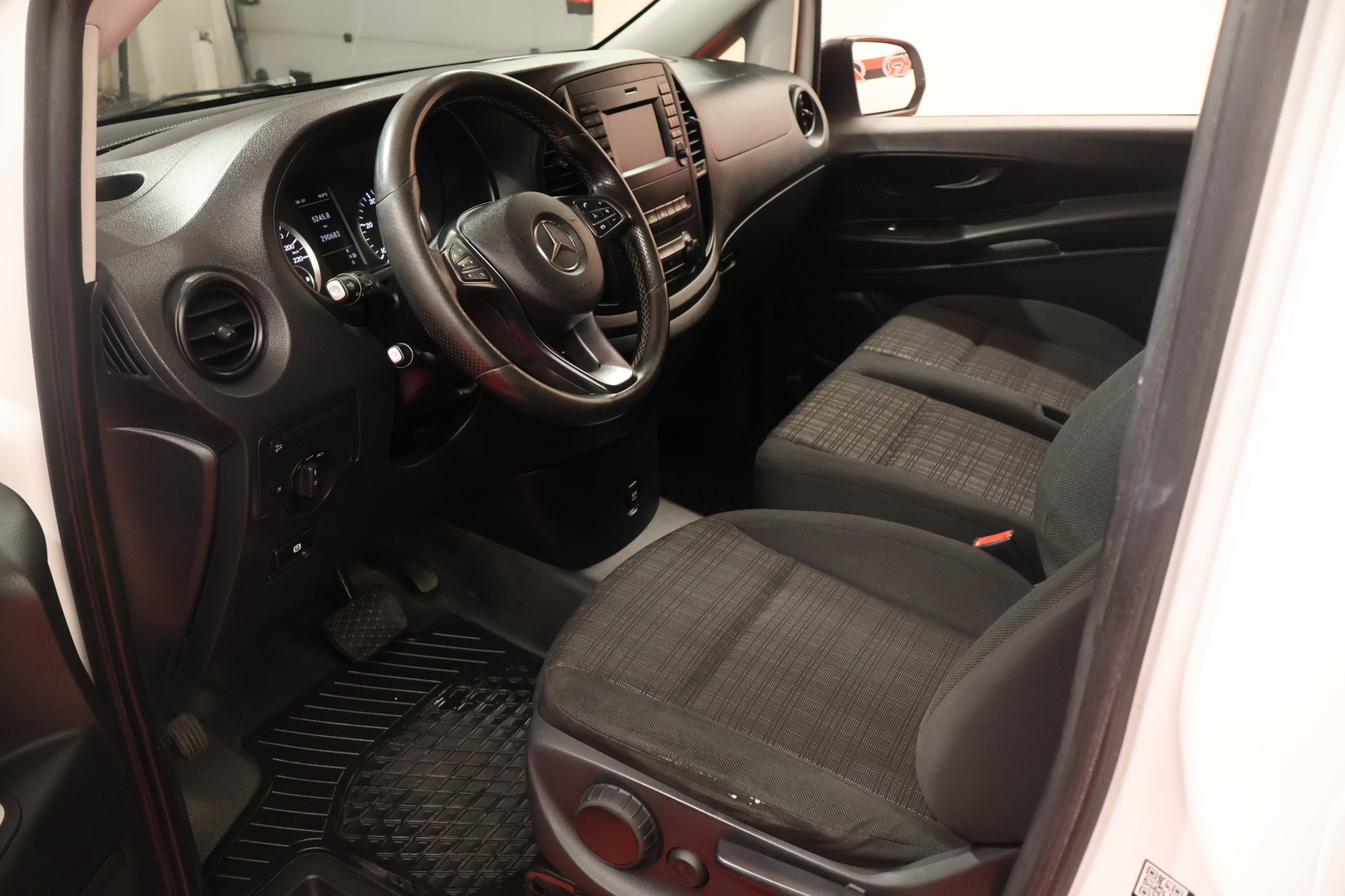 MERCEDES-BENZ Vito 2017