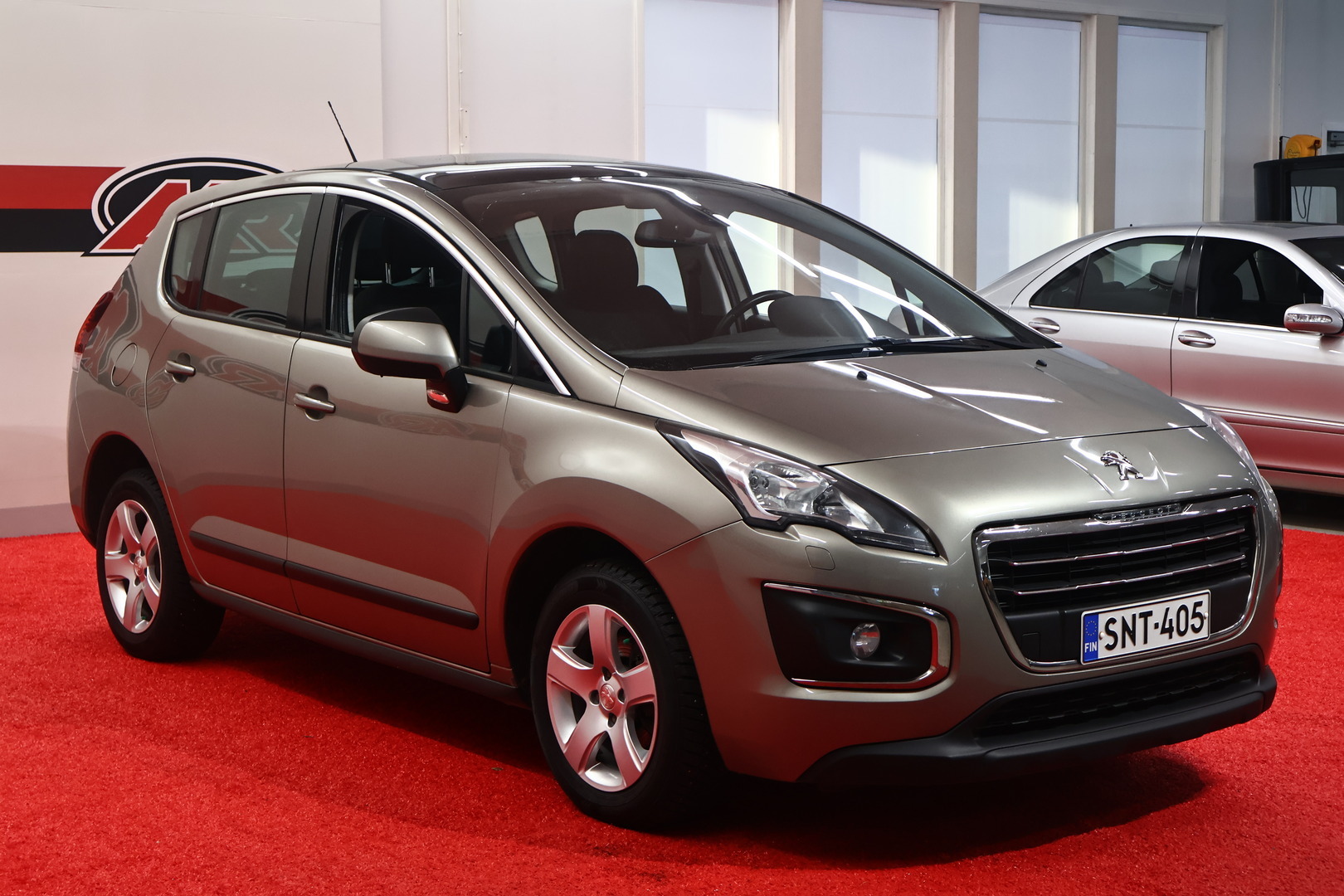 PEUGEOT 3008 2016