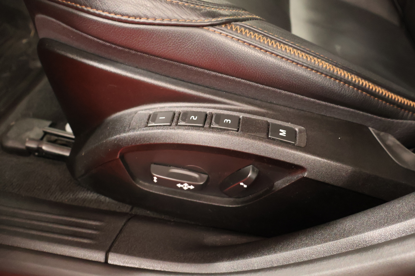 VOLVO V40 Cross Country 2018