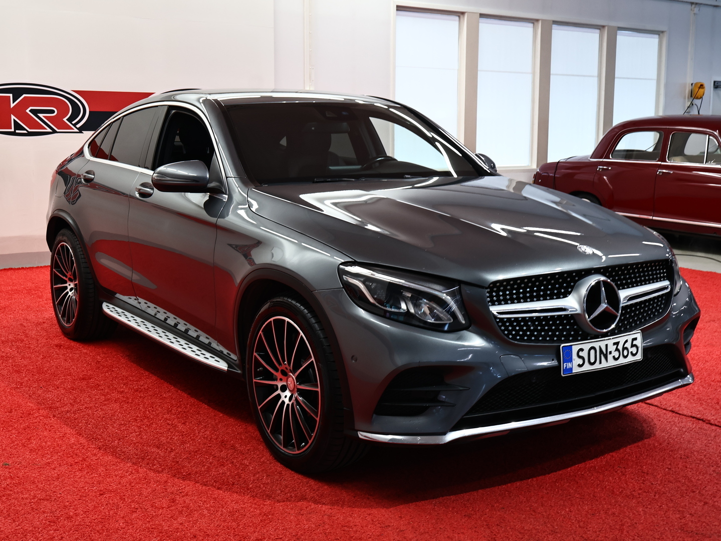 MERCEDES-BENZ GLC 2017