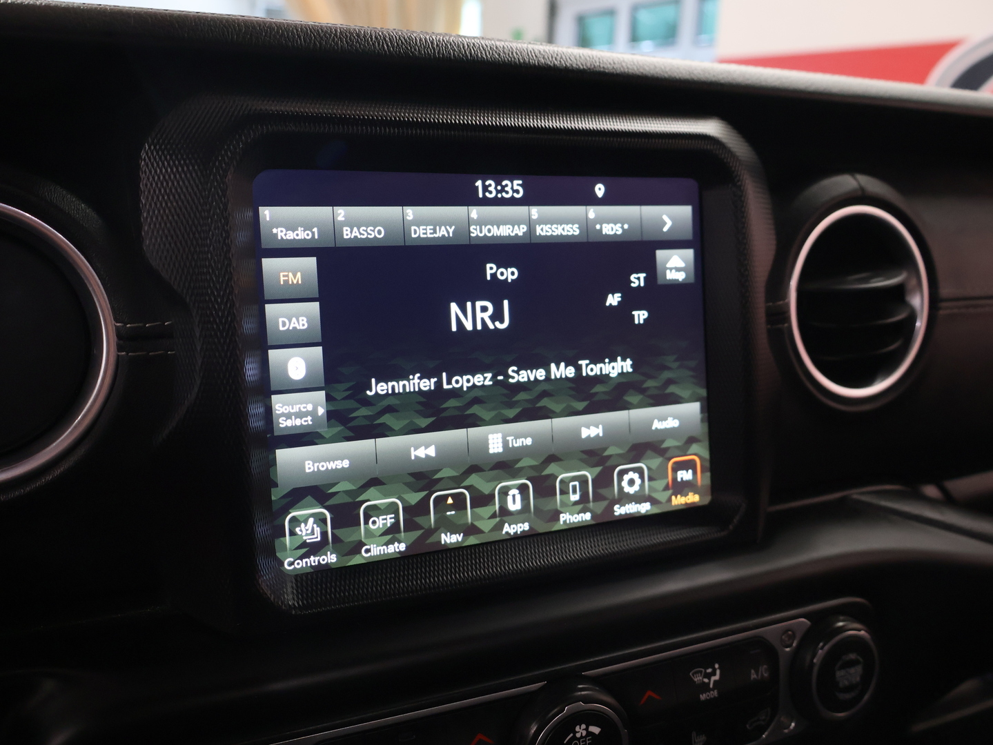 JEEP Wrangler 2021
