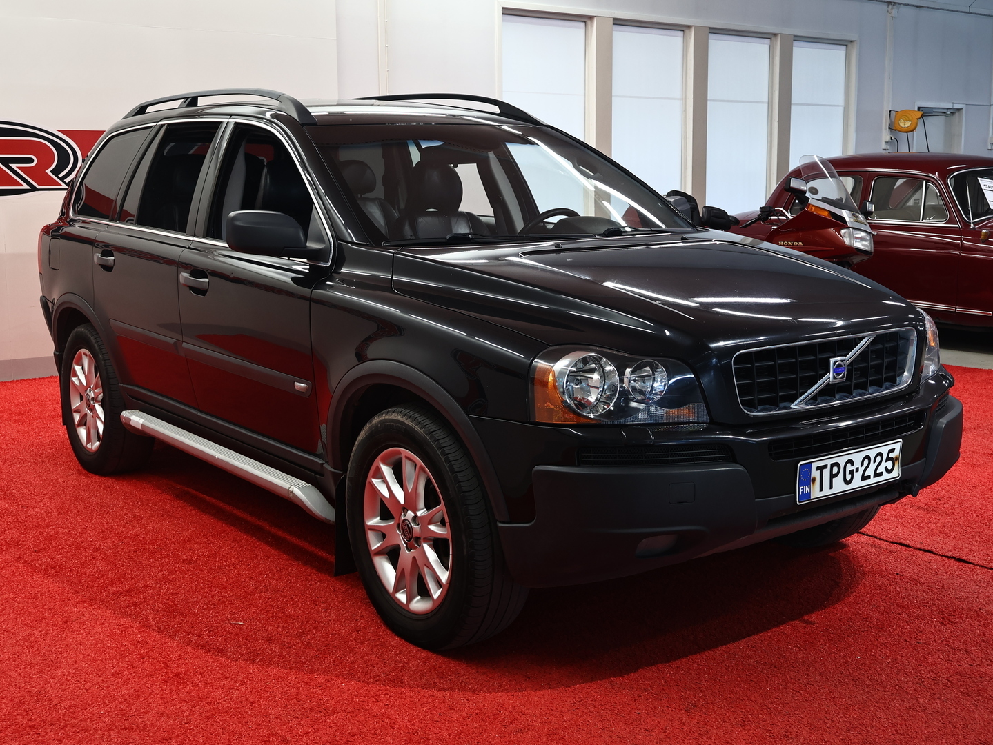 VOLVO XC90 2003