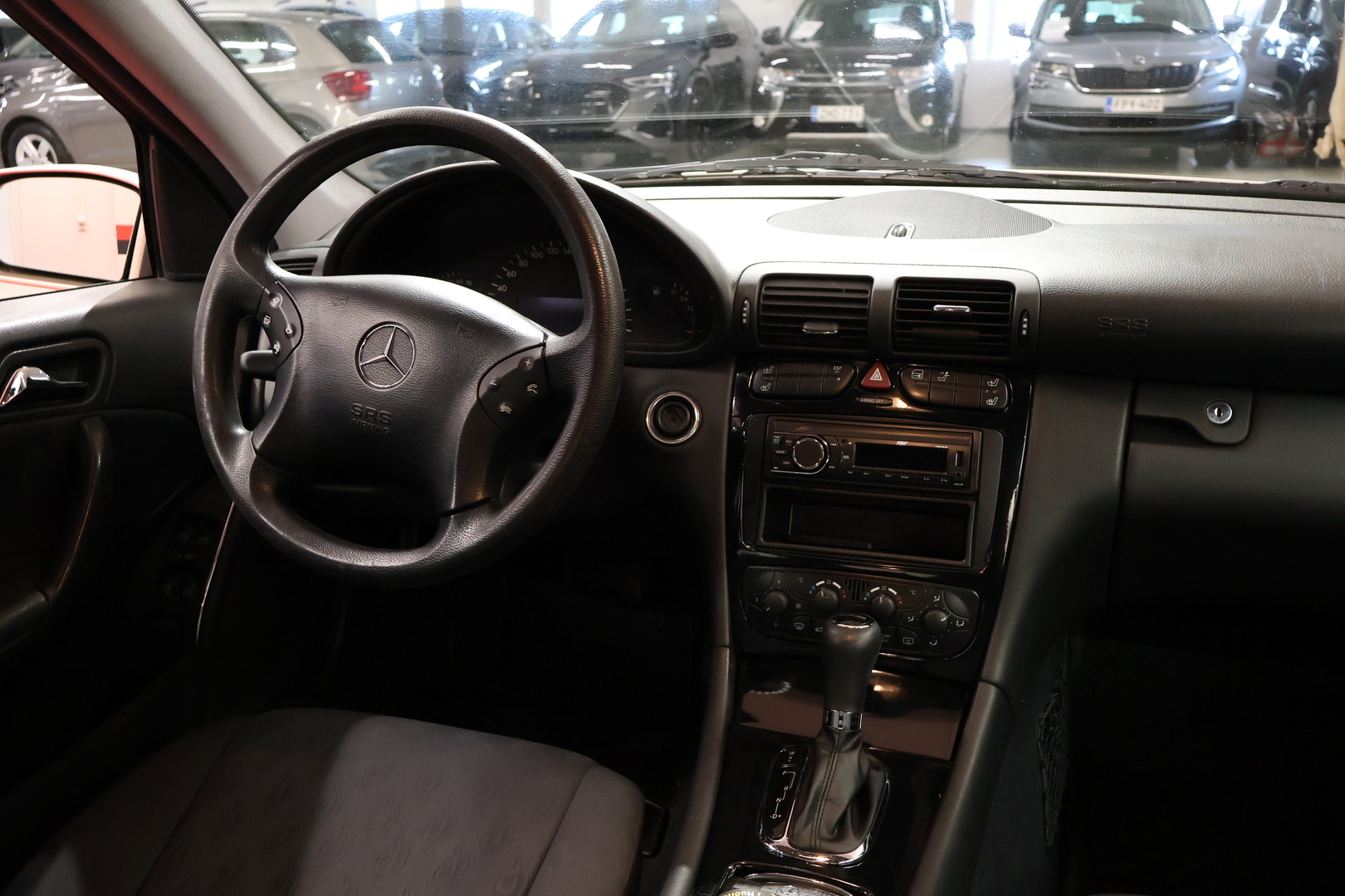 MERCEDES-BENZ C 2003