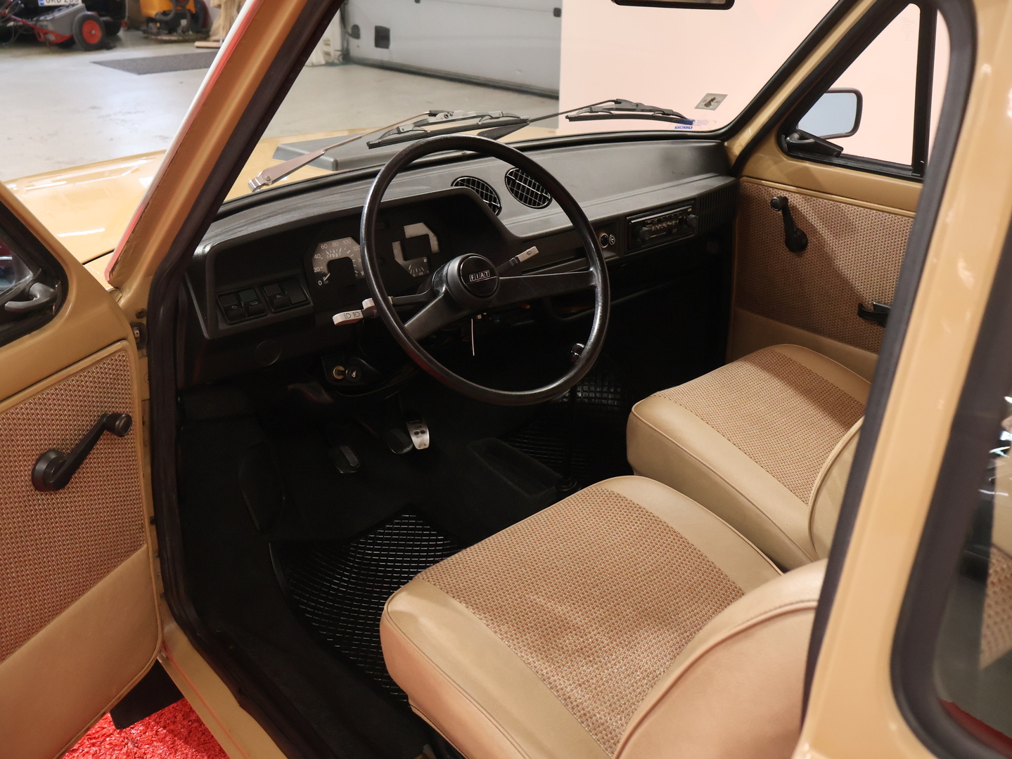 FIAT 127 9