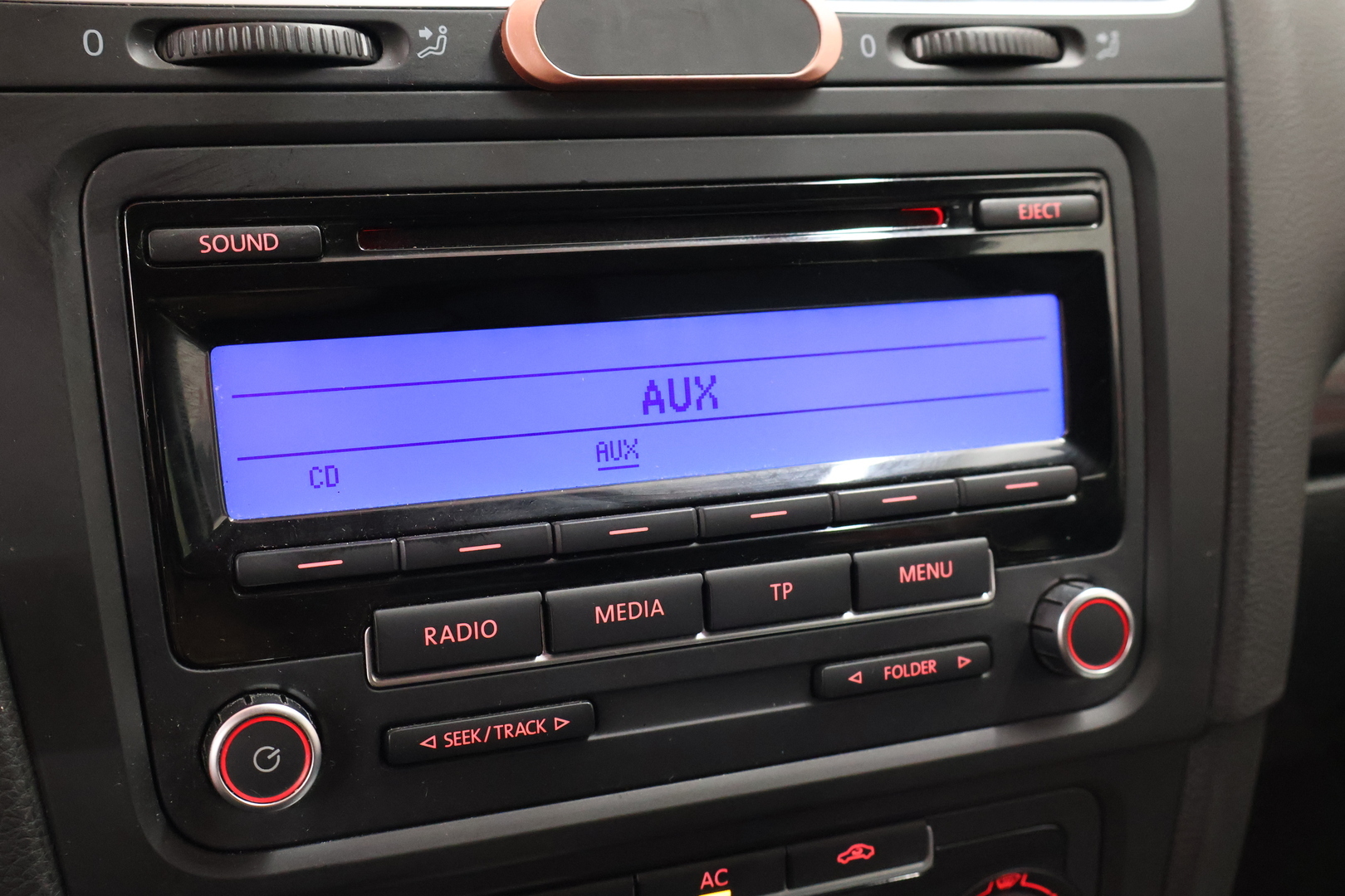 VOLKSWAGEN Golf 2011