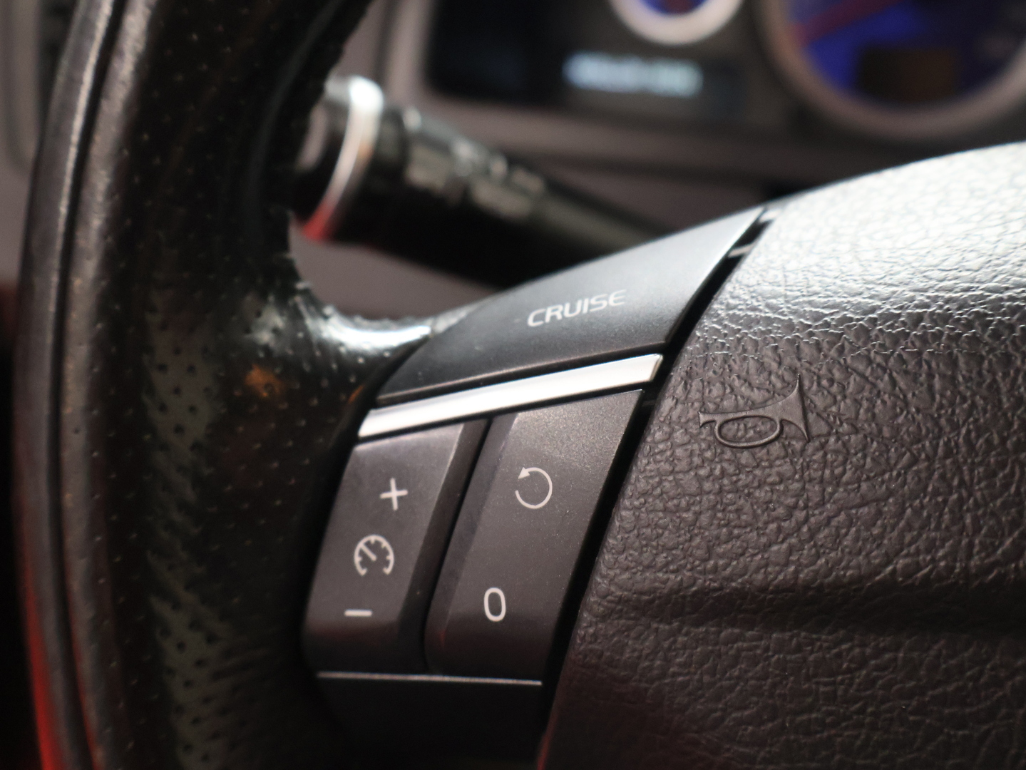 VOLVO XC90 8