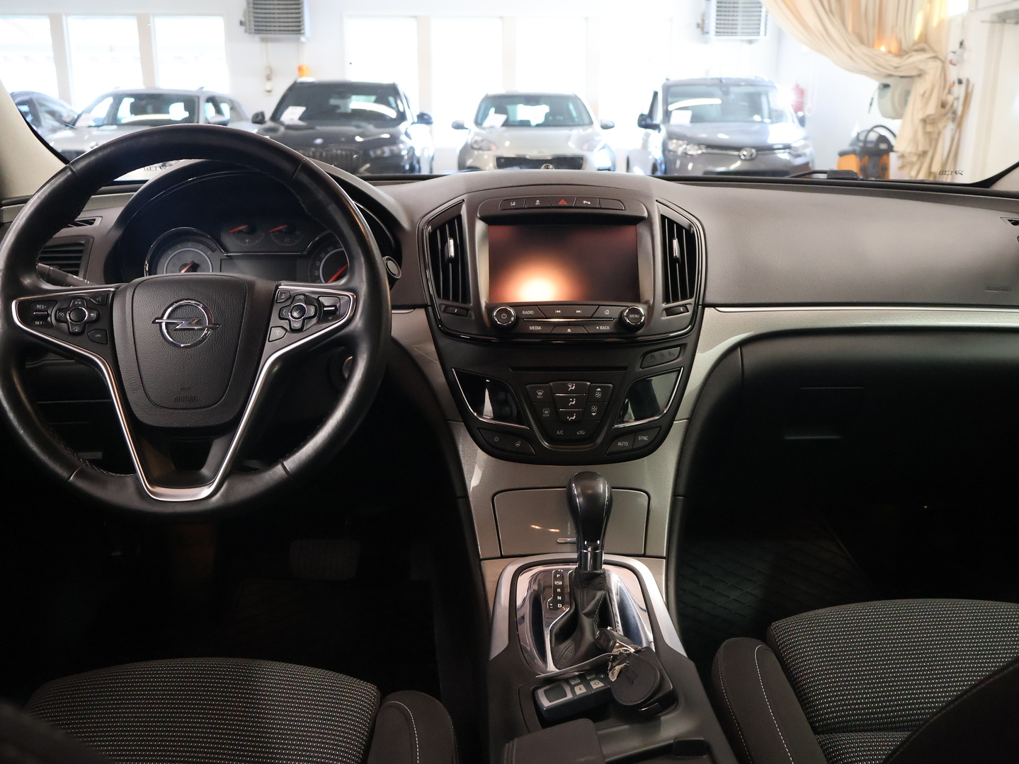 OPEL Insignia 2016