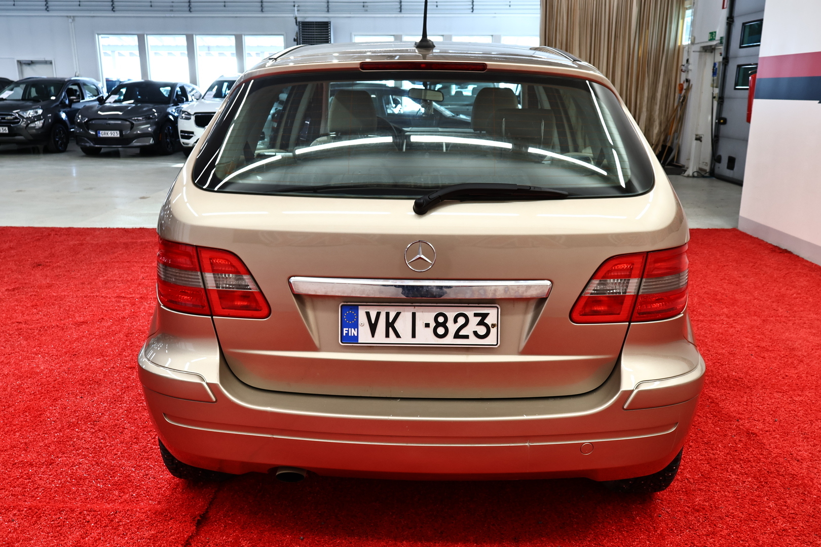 MERCEDES-BENZ B 2005