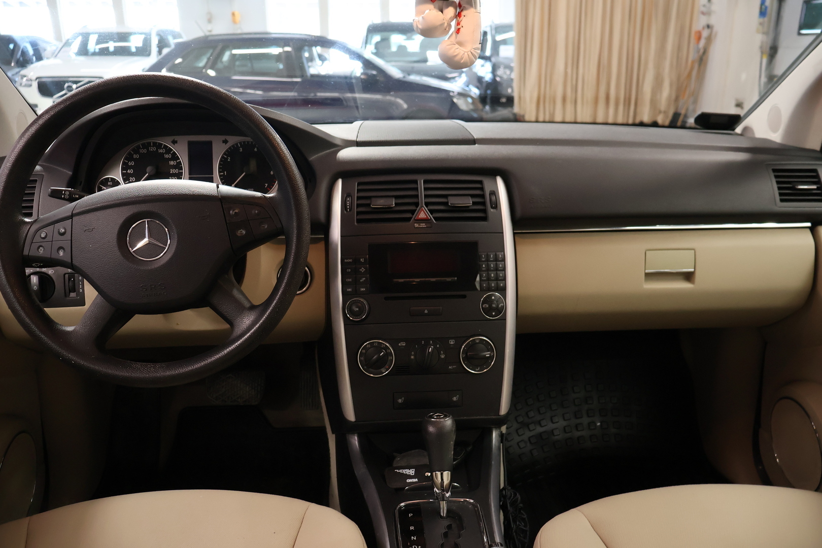 MERCEDES-BENZ B 2005