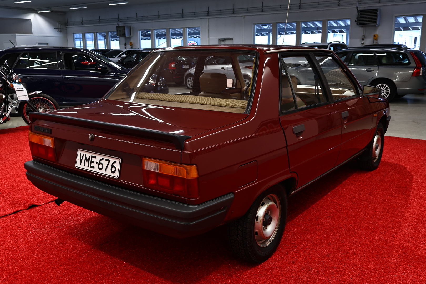 RENAULT 9 1982