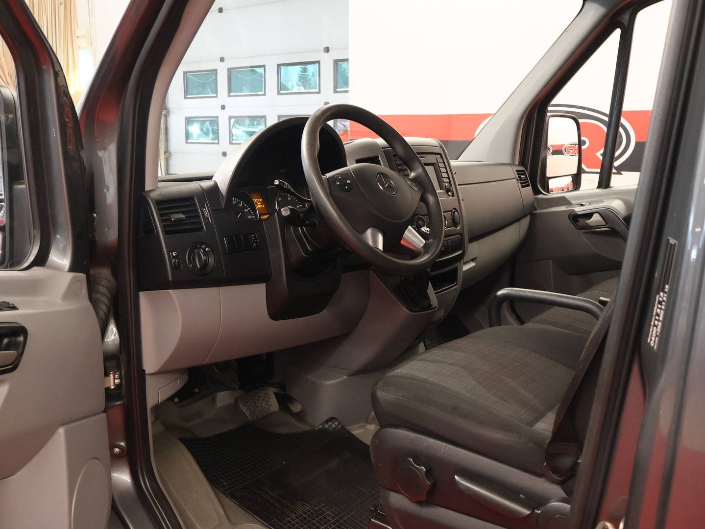 MERCEDES-BENZ Sprinter 2014