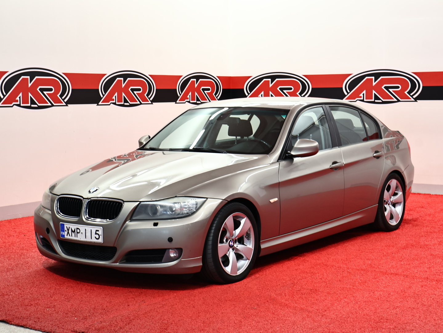 BMW 318 1