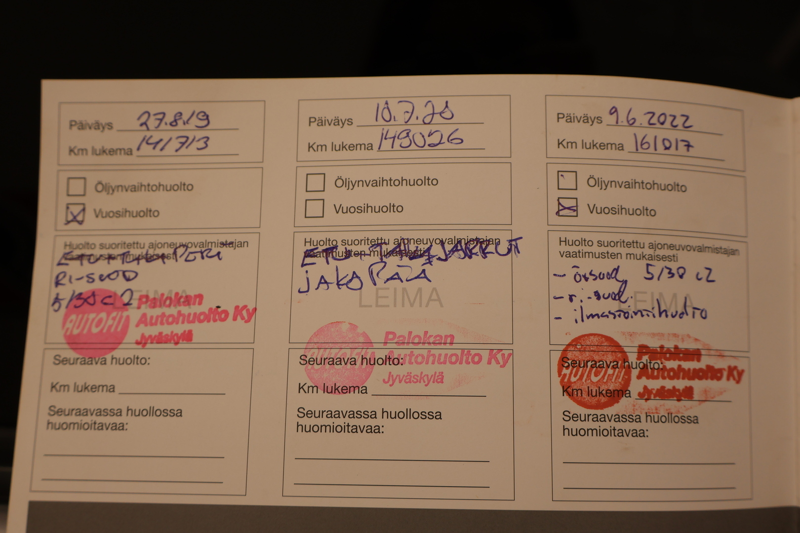 TOYOTA Land Cruiser 2012