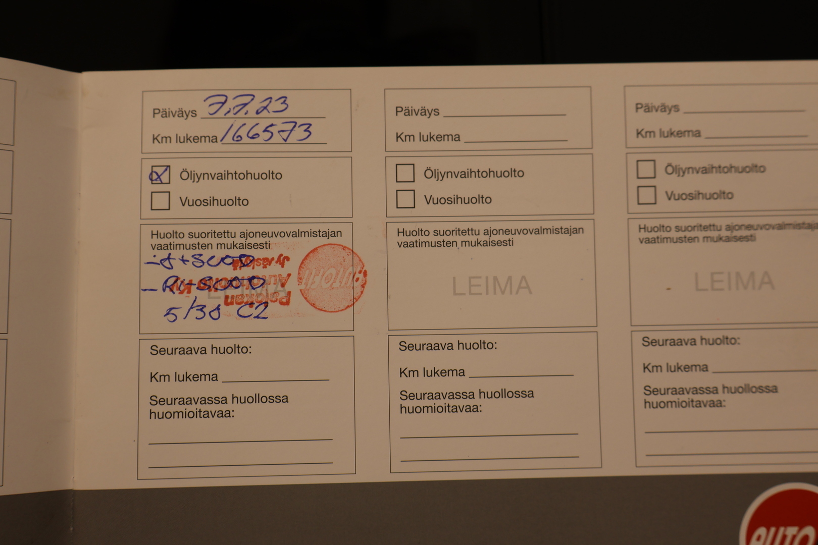 TOYOTA Land Cruiser 2012