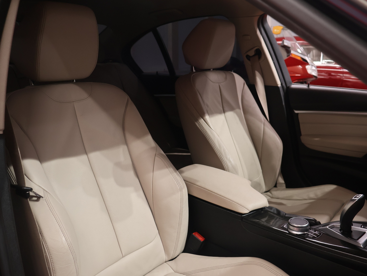 BMW 330E 2017
