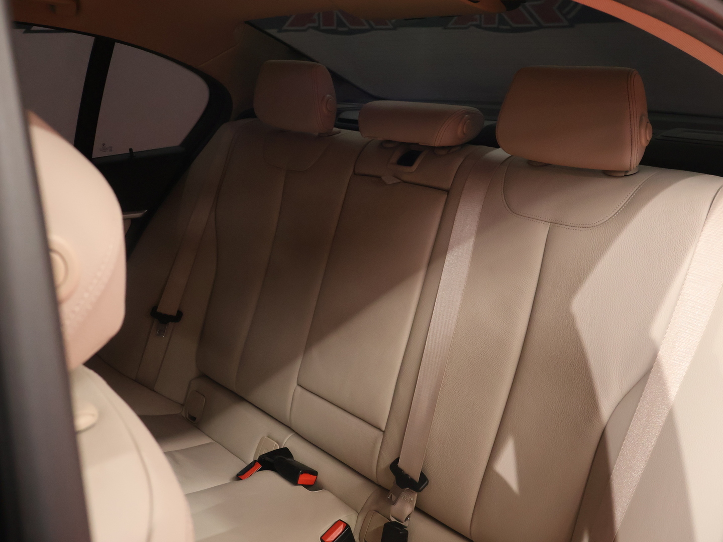 BMW 330E 2017