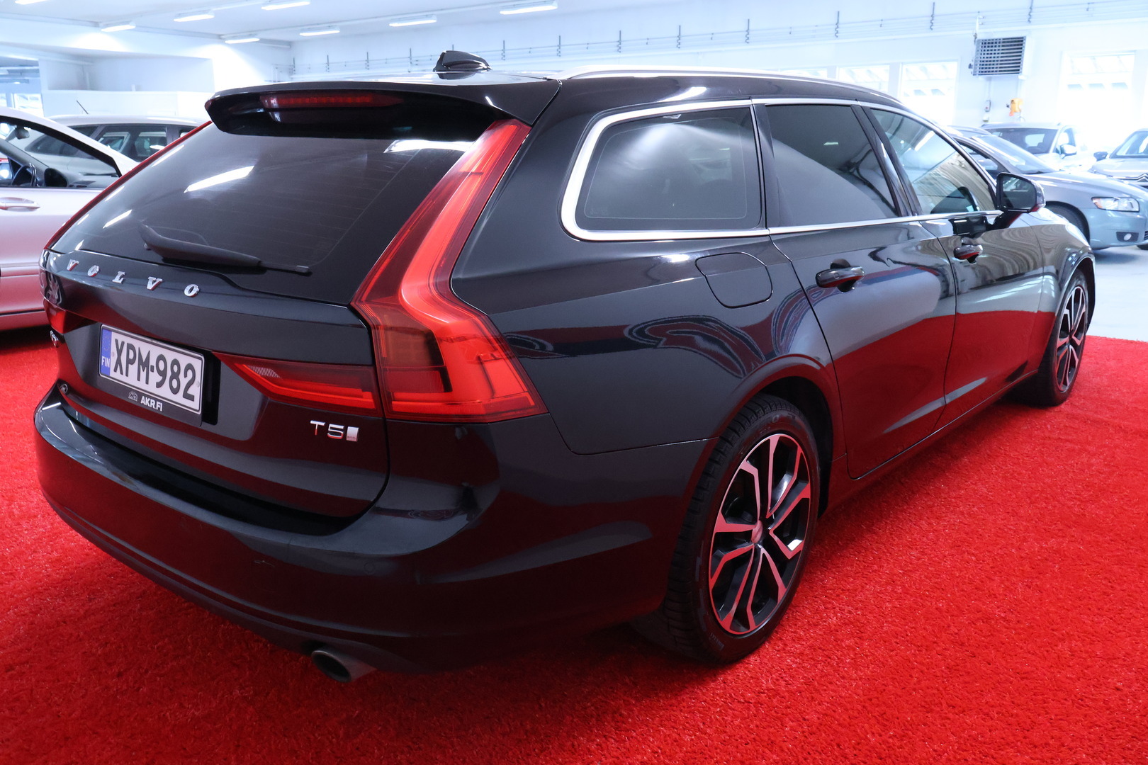 VOLVO V90 2017